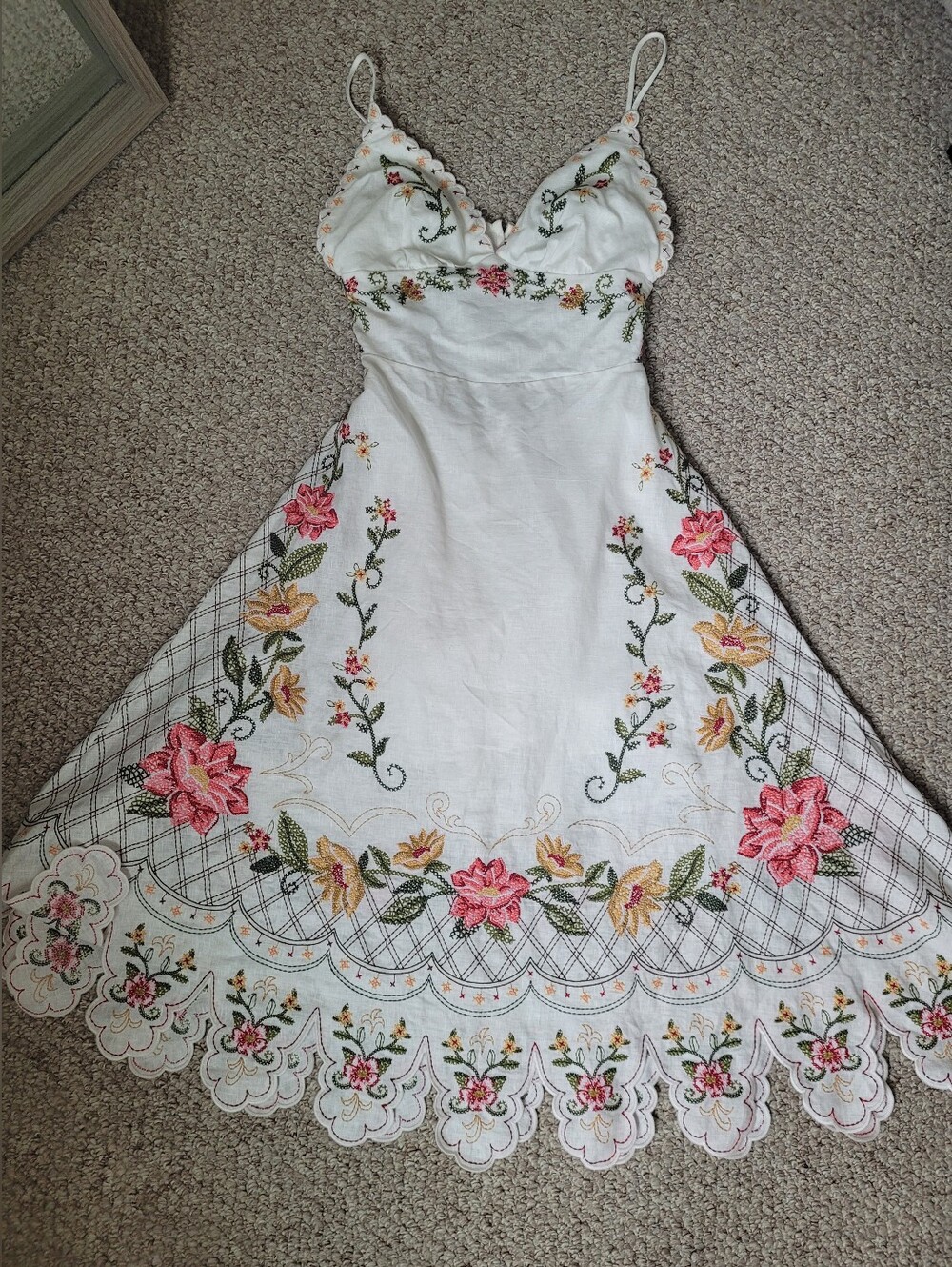 Farm Rio 100% Linen Embroidered Midi Dress. Retail Price $398 - Picture 5 of 9